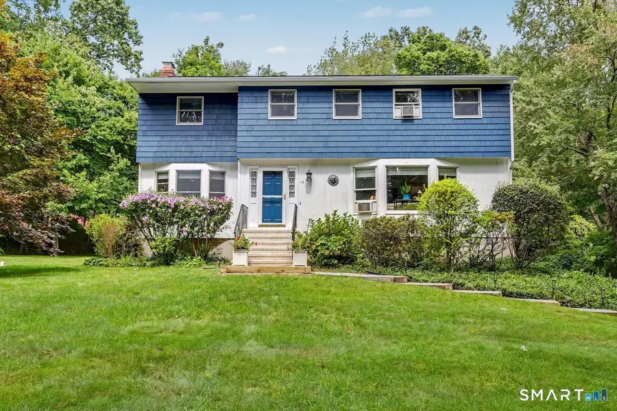 15 Fire Hill Lane, Redding, CT 06896 - #2