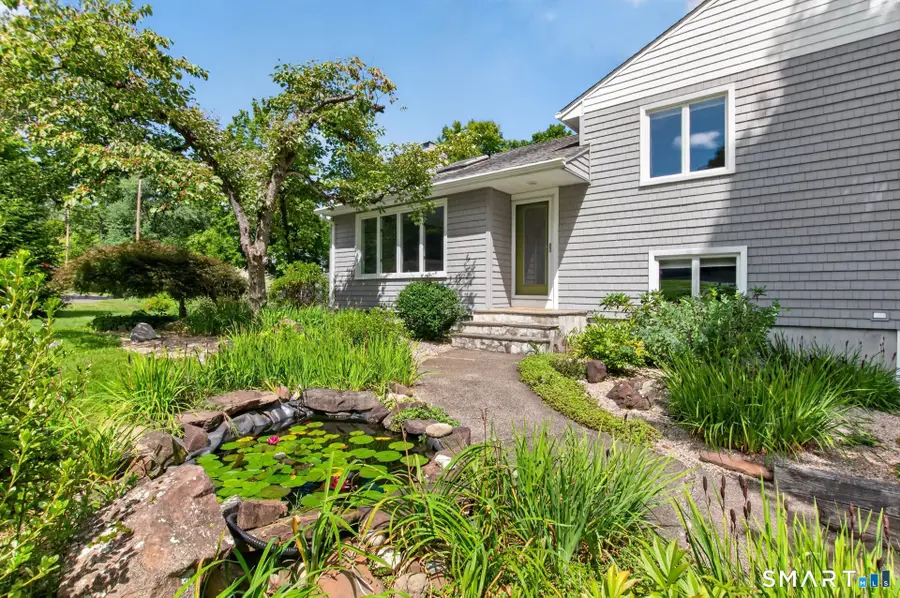 12 Walker Drive, Simsbury, CT 06070 - #2