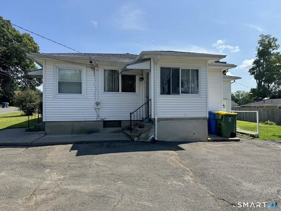 879 Congress Avenue, Waterbury, CT 06708 - #3