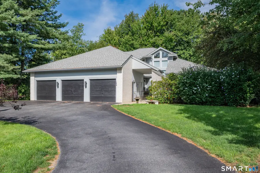 154 Suncrest Court, Torrington, CT 06790 - #2