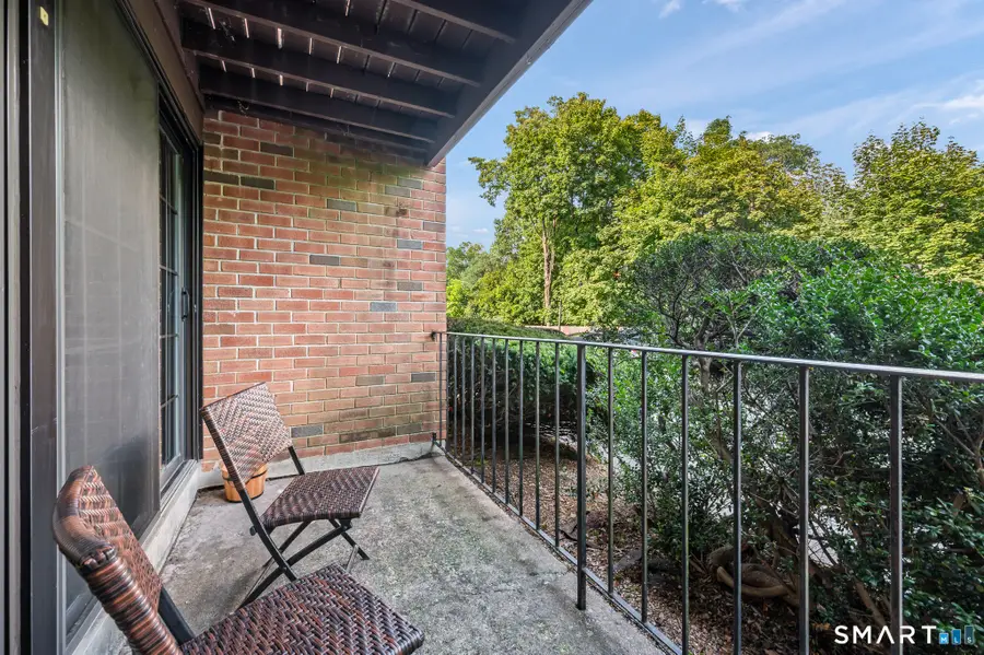 38 North Main Street #7, West Hartford, CT 06107 - #2
