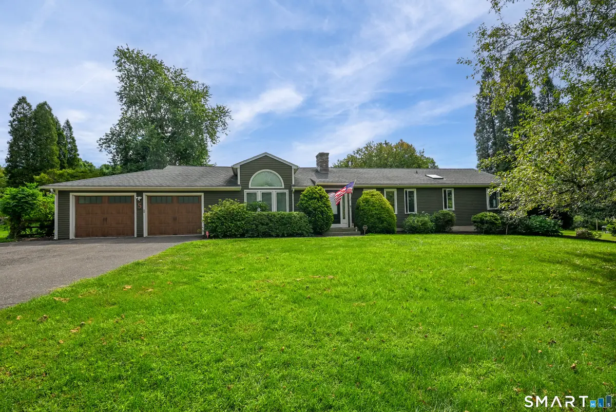 5 Taunton Lake Drive, Newtown, CT 06470 - #1