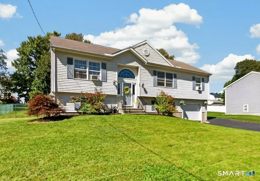 25 Jefferson Street, Manchester, CT 06042 - #2