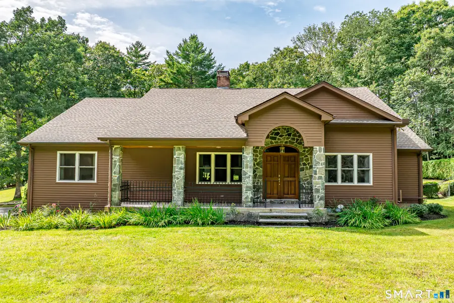 126 East Putnam Road, Putnam, CT 06260 - #2