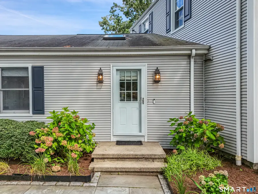 2 Fairfield Avenue, Darien, CT 06820 - #3