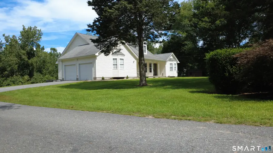 13 Juniper Lane, Moosup, CT 06354 - #3