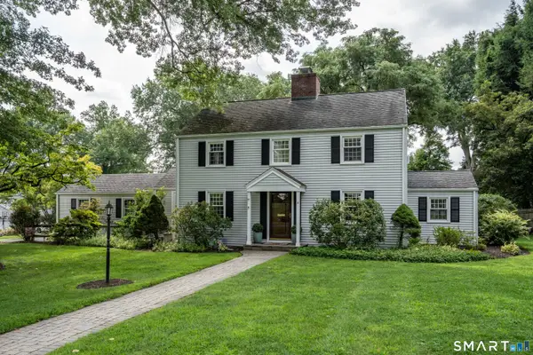 3 Braintree Drive, West Hartford, CT 06117