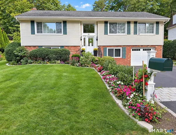 61 Center Drive, Greenwich, CT 06870
