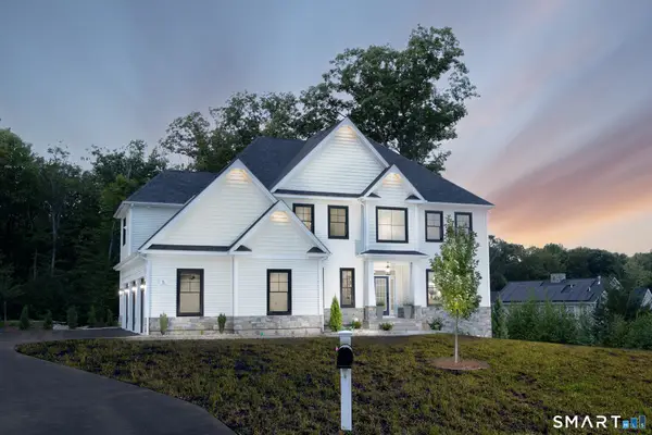 5 Steven Circle, Farmington, CT 06032