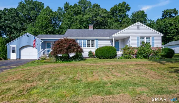 25 Aresco Drive, Middlefield, CT 06481
