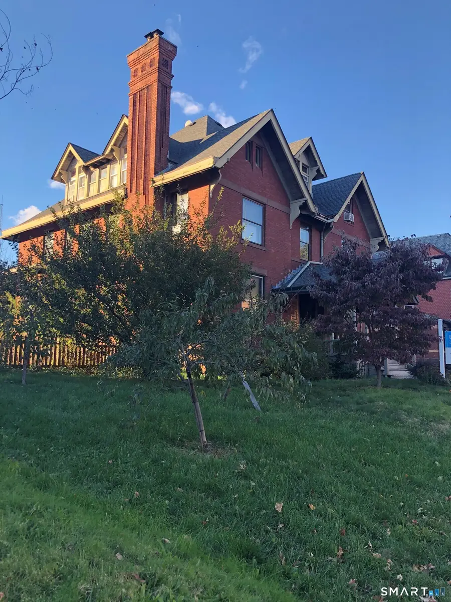 51 Gillett Street, Hartford, CT 06105 - #3