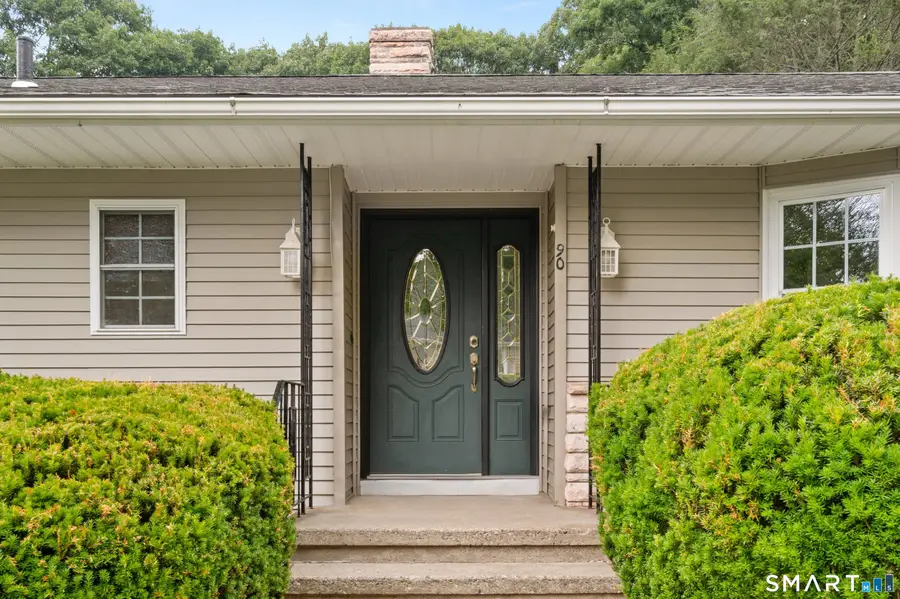 90 Meadowlawn Road, Stratford, CT 06614 - #3
