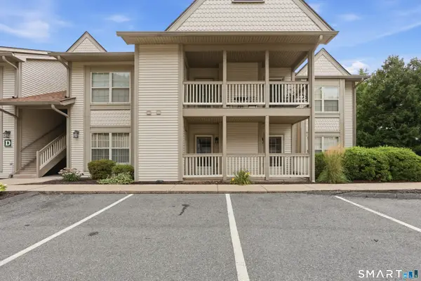 33 Langdon Court #D102, Berlin, CT 06037