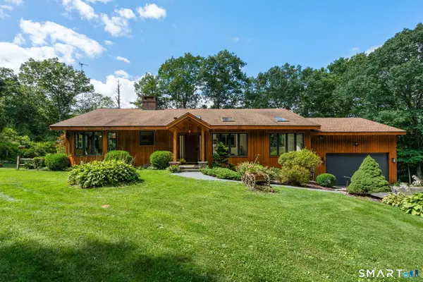 65 Cottage Street, Monroe, CT 06468