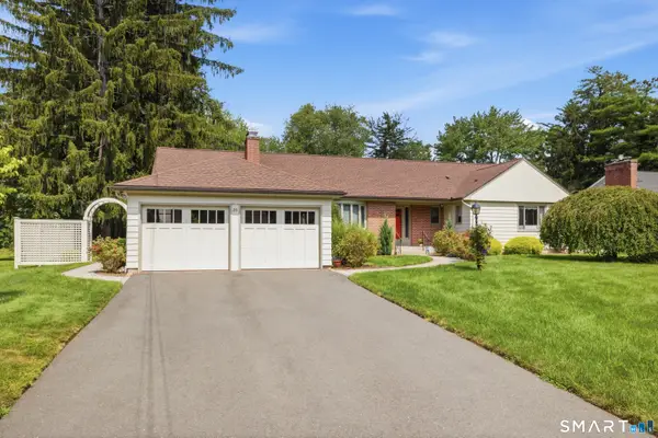 30 West Ridge Drive, West Hartford, CT 06107