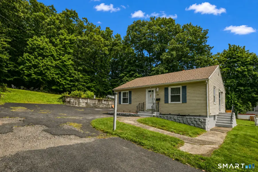 34 Brighton Street, Waterbury, CT 06704 - #2