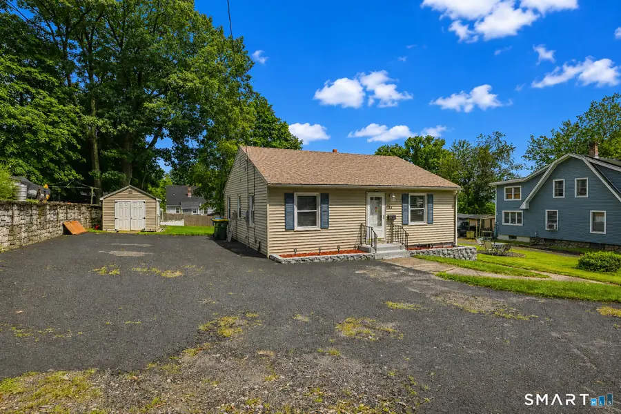 34 Brighton Street, Waterbury, CT 06704 - #3