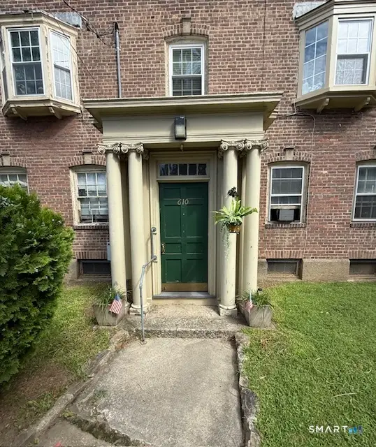 610 Wilmot Avenue #2, Bridgeport, CT 06607 - #2
