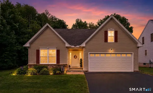 26 Mystique Lane #26, Cromwell, CT 06416