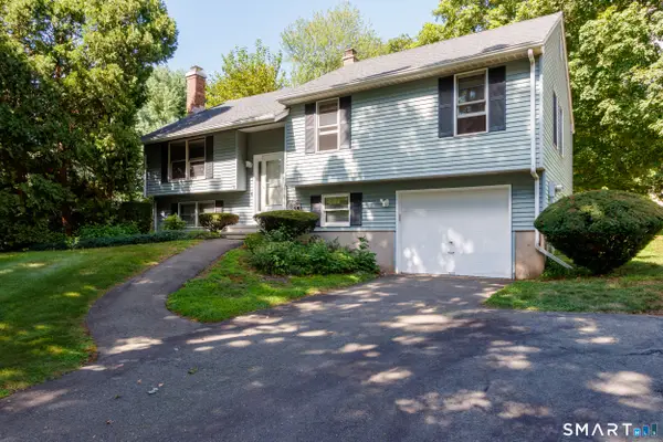 54 Valley View Drive #54, Hamden, CT 06518