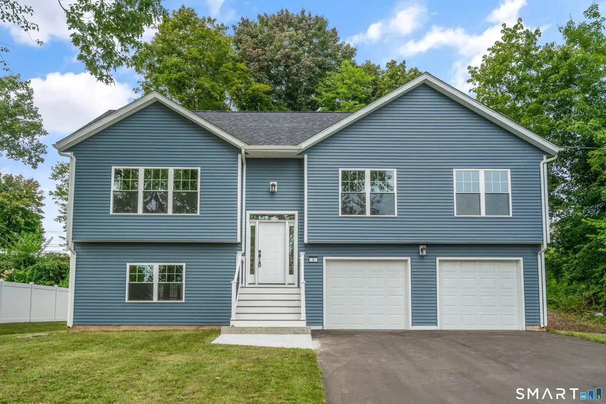 9 Washington Street, Windsor Locks, CT 06096 - #1