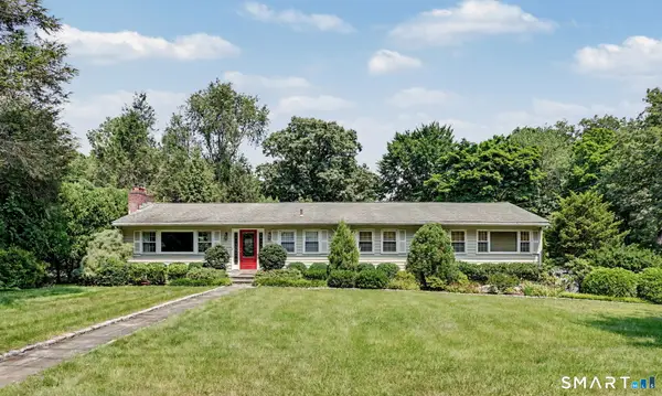 45 Hemlock Drive, Stamford, CT 06902