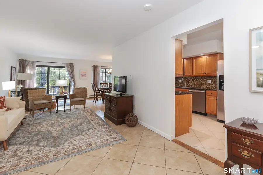 7 Falmouth Court #7, Brookfield, CT 06804 - #3