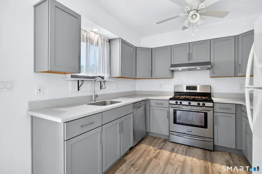 496 Woodward Avenue #4, New Haven, CT 06512 - #2