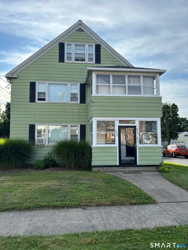 433 Thompson Street, Stratford, CT 06615