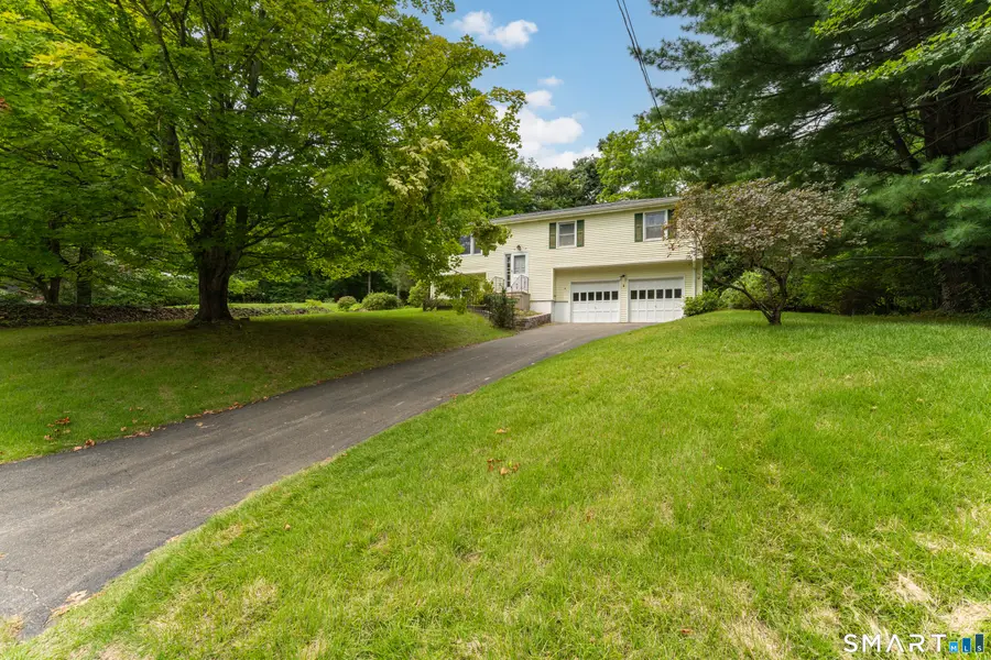 15 Driftwood Lane, North Branford, CT 06437 - #3