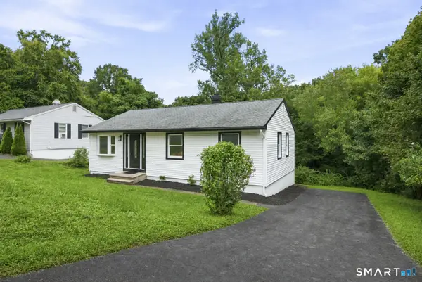 75 Longwood Drive, Naugatuck, CT 06770