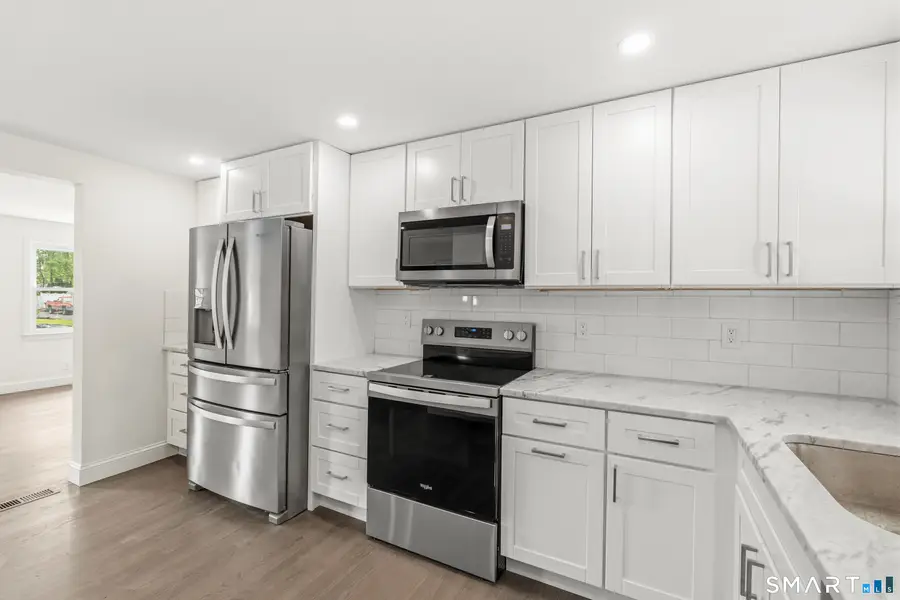 276 Westpoint Terrace, West Hartford, CT 06107 - #3