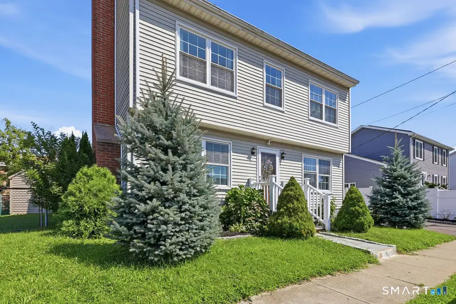 31 Center Avenue, East Haven, CT 06512 - #2
