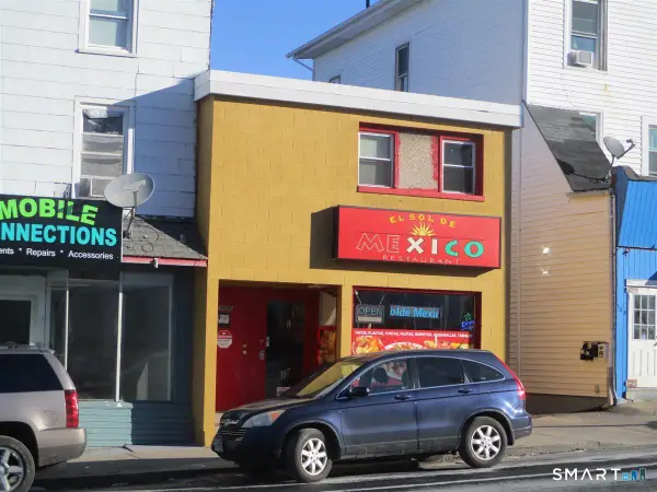306 East Main Street, Meriden, CT 06450