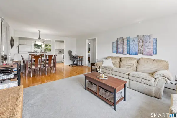 245 Cherry Avenue #D24, Watertown, CT 06795