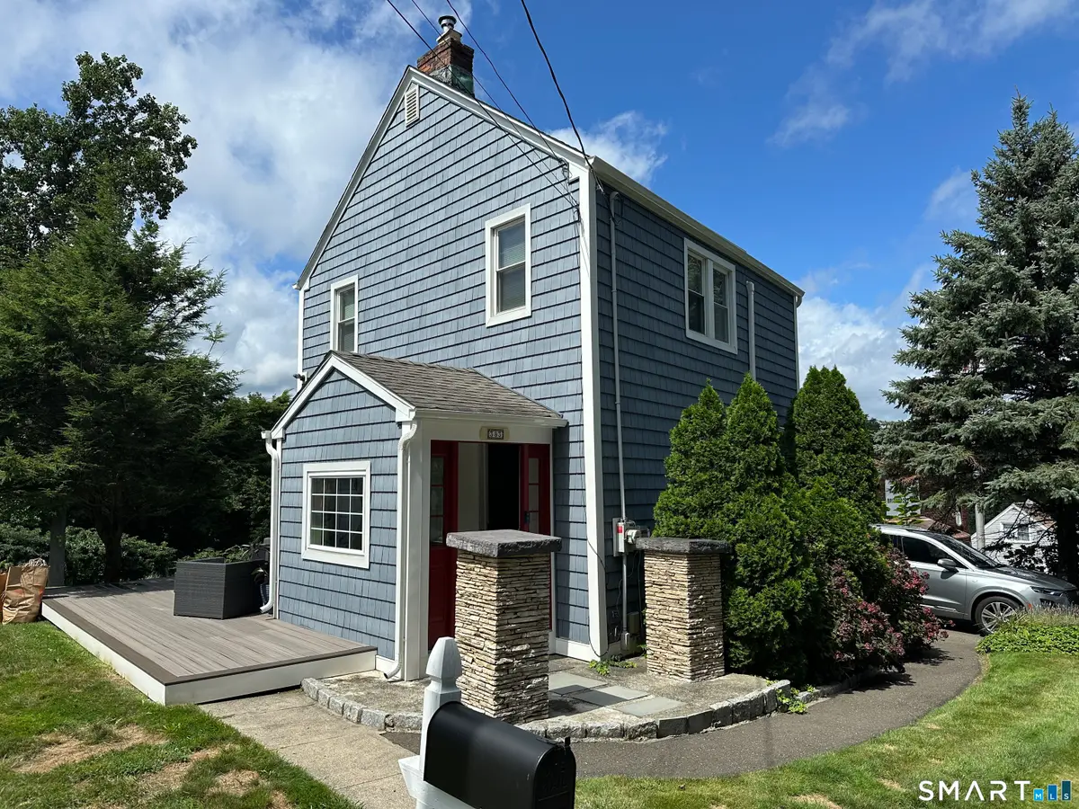 383 Fiske Avenue, Bridgeport, CT 06606 - #1