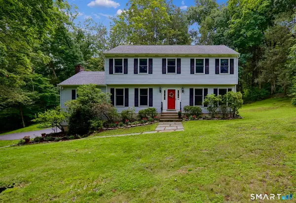 41 Colonial Ridge Drive, New Milford, CT 06755