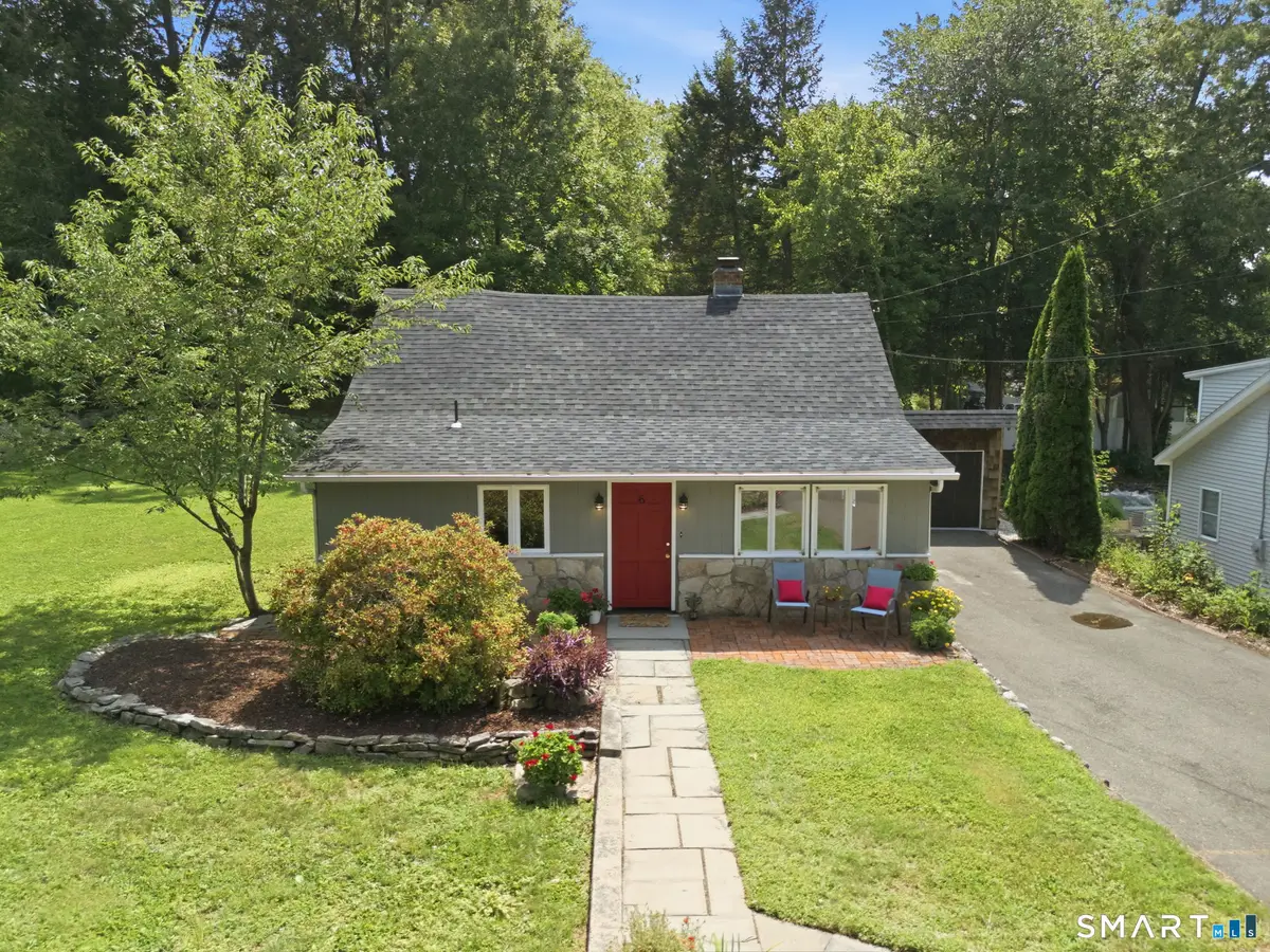 6 Birch Road, Avon, CT 06001 - #1