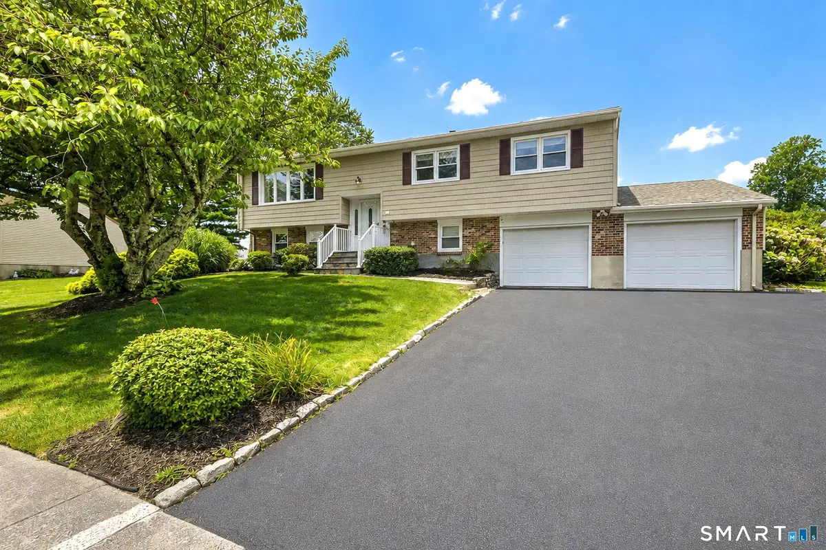 86 Honey Pot Road, West Haven, CT 06516 - #1