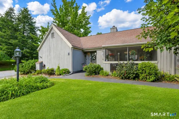138 Bison Lane #B, Stratford, CT 06614