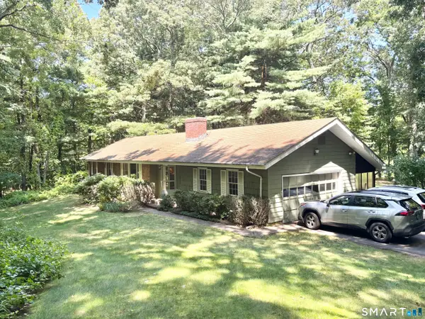 61 Bolton Center Road, Manchester, CT 06040