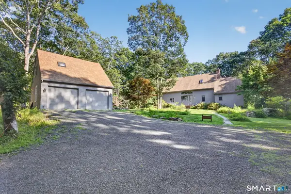 9 Mansewood Road, Old Lyme, CT 06371