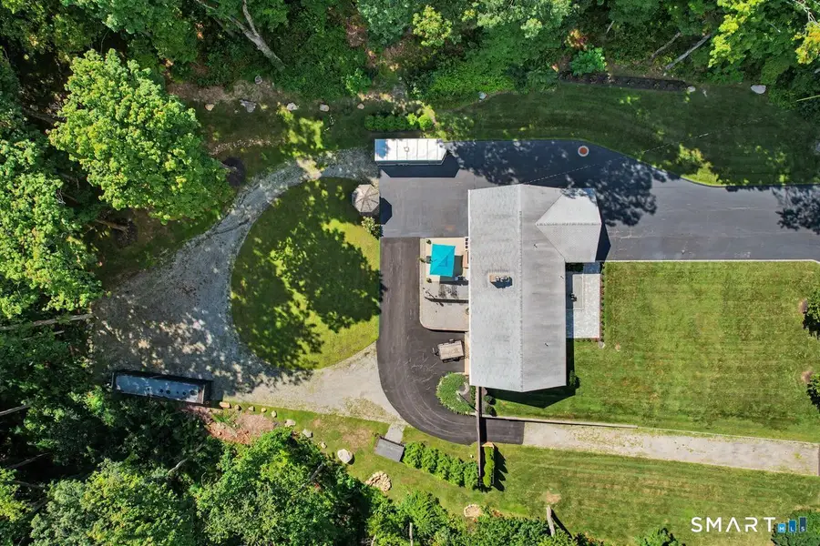 48 Mulberry Road, Woodbridge, CT 06525 - #3