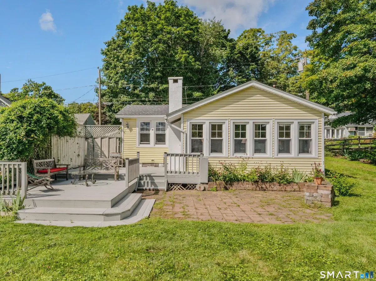 14 Putzel Avenue, Guilford, CT 06437 - #1