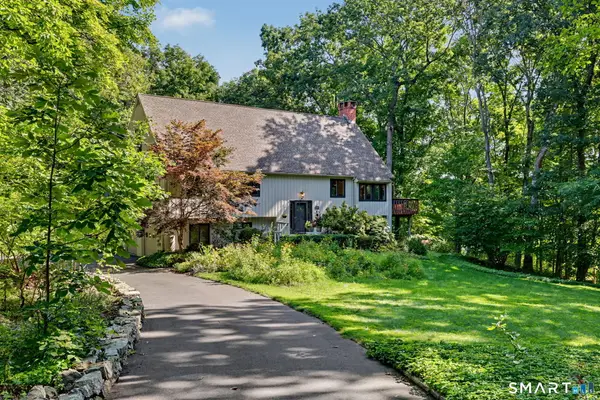 40 Beechwood Lane, Ridgefield, CT 06877