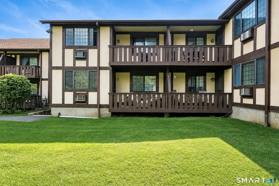 330 Foxwood Lane #330, Milford, CT 06461 - #2