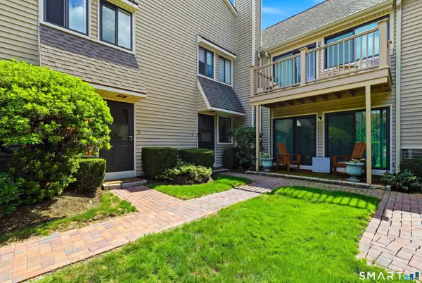 377 Glenbrook Road #3, Stamford, CT 06906