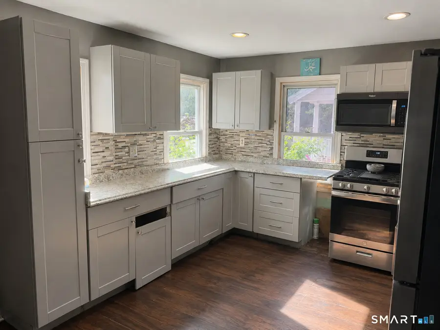 30 Chamberlain Place, New Haven, CT 06512 - #3