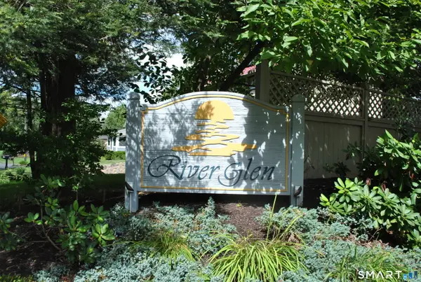 46 Glen Ridge Court #46, New Milford, CT 06776