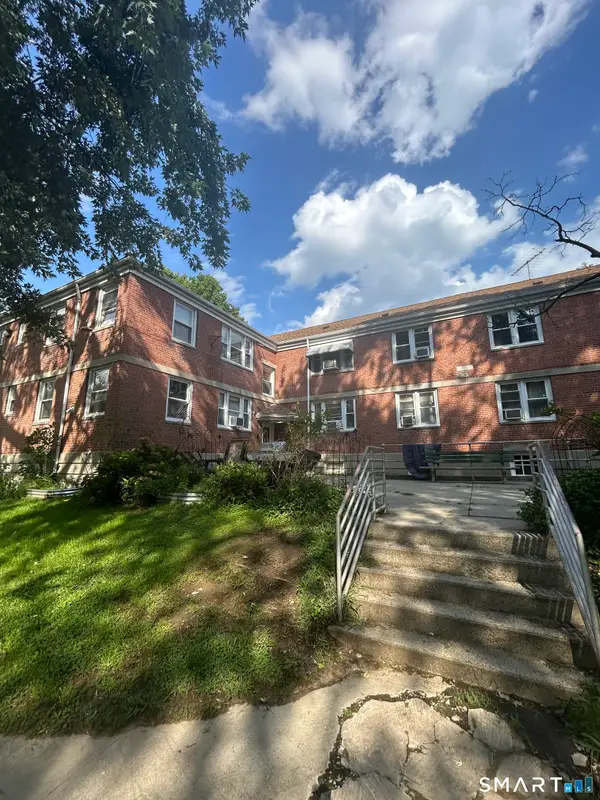 347 Weber Street #Building 97, Bridgeport, CT 06614